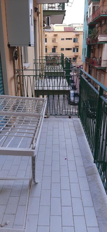 House Apartment *